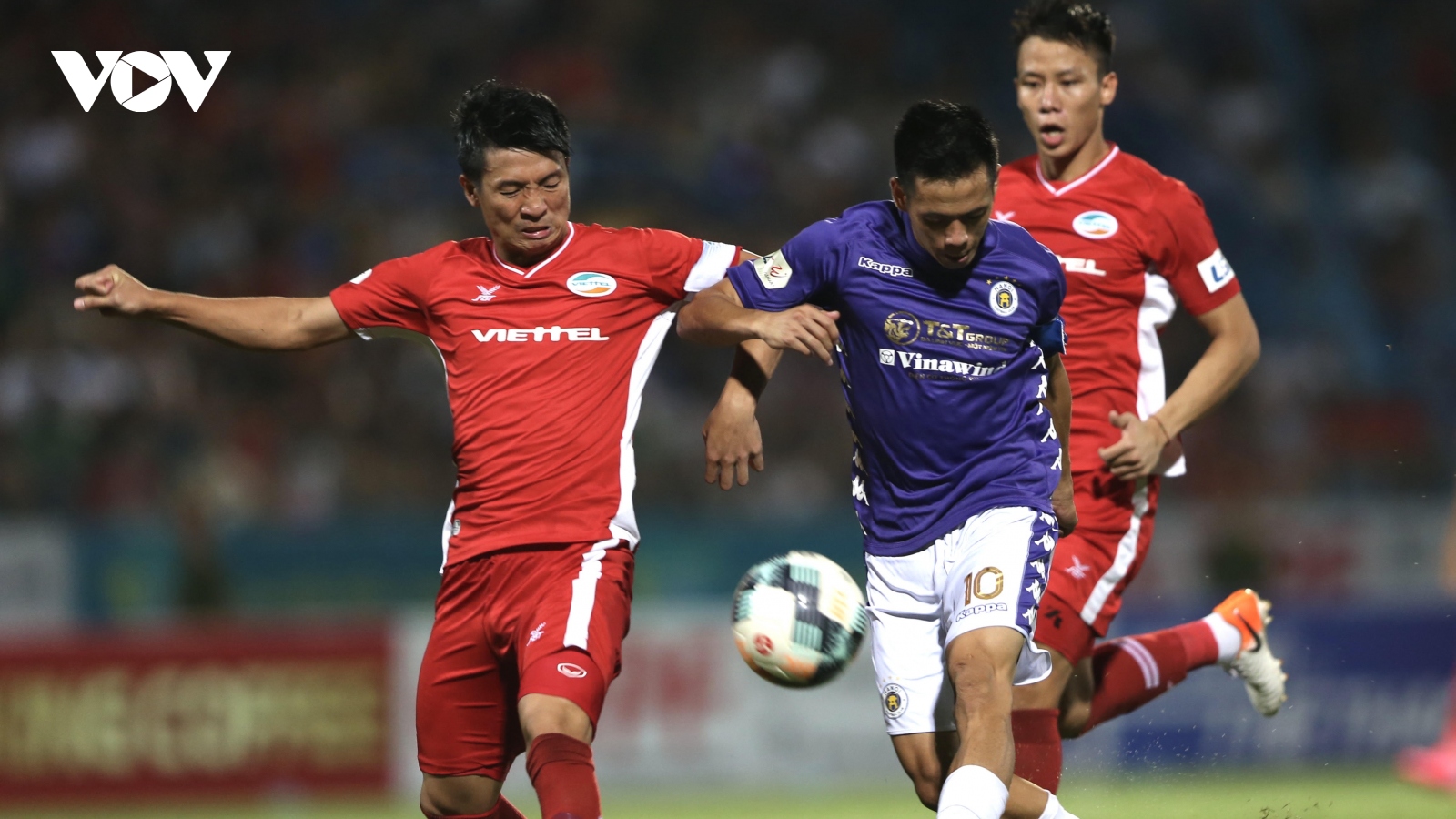 Cuộc đua tứ mã tới chức vô địch V-League: Khúc cua định mệnh